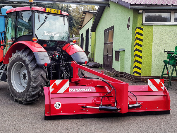 Zadní radlice Bystroň hydraulická - gumový břit